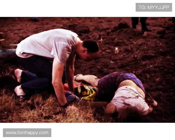 里沙利松：绝望边缘妻子拯救我